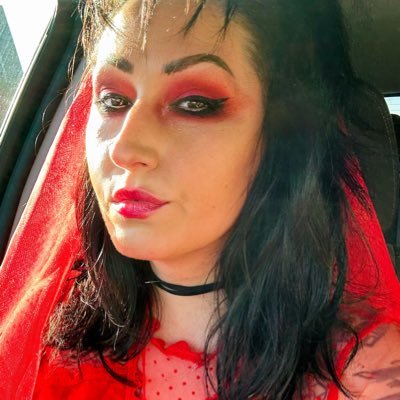 JessicaKnapik's profile picture