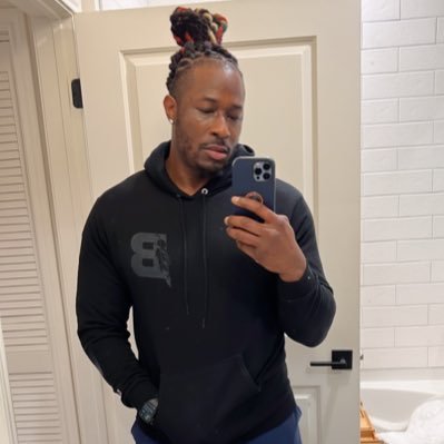 RobPiperXXX's profile picture