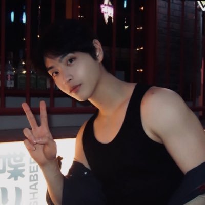 XinShi25019's profile picture