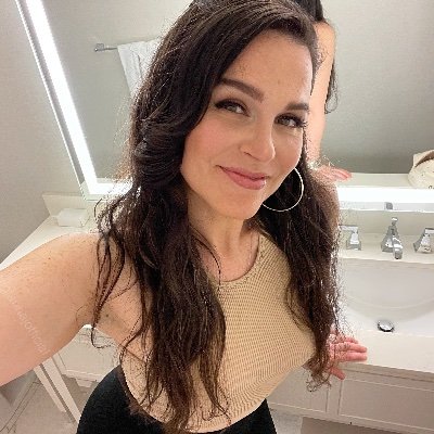 Gianna J's profile picture