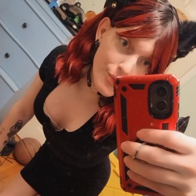 CorpseGirl_UwU's profile picture