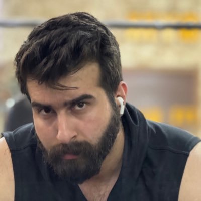 هنرمندِ بیاعصاب's profile picture