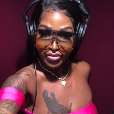 AuntitoteUndis's profile picture
