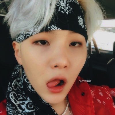 suhani⁷⋆˖ ࣪⭑ ୨ৎ is seeing jin & hobi!'s profile picture