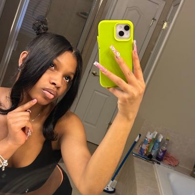 RaeRae's profile picture