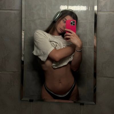 PrincessJane810's profile picture