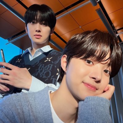 훔쭈.zip's profile picture