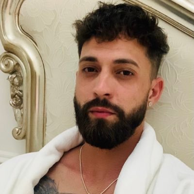 iOmr's profile picture