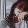 Lara's profile picture