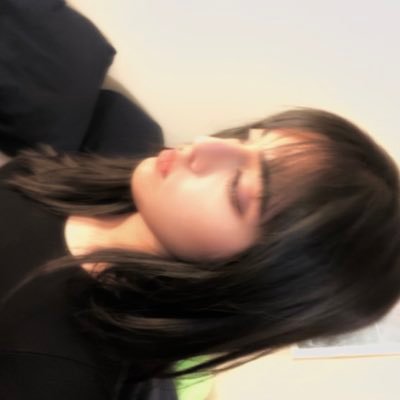 vi's profile picture