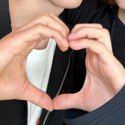 🖤's profile picture