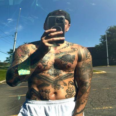 CAMERON GRAY's profile picture