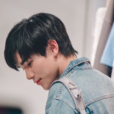 ᶠᵉʸᵃ's profile picture