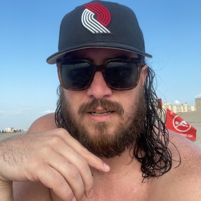 p_lyons_'s profile picture