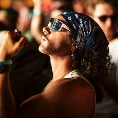 vic 👾's profile picture