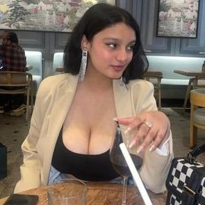 imshruti0's profile picture