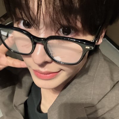롱..'s profile picture