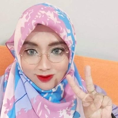 NurFadilahCd's profile picture
