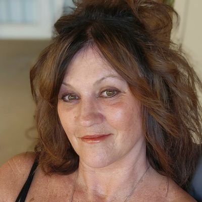 Holly 🇺🇲 ❤️🇺🇸's profile picture