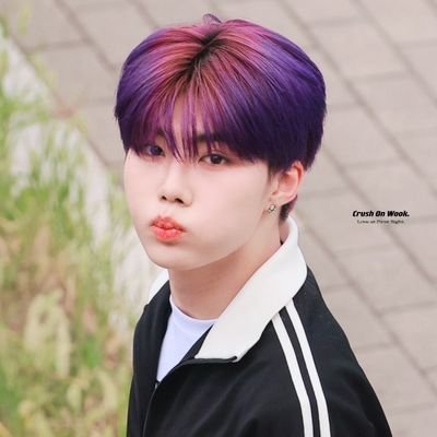 𝘾𝙧𝙪𝙨𝙝 𝙊𝙣 𝙒𝙤𝙤𝙠.'s profile picture
