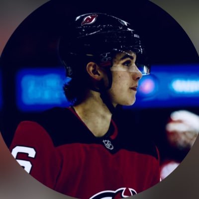 🏒's profile picture