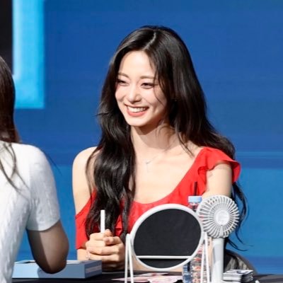 迷路 미로 的 ONCE✨'s profile picture