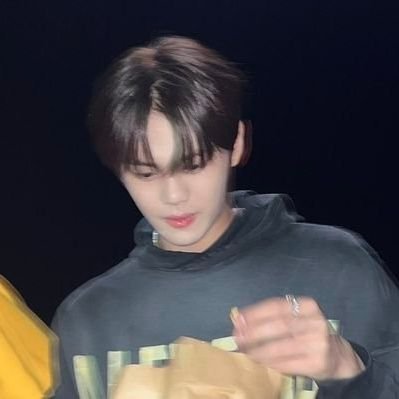 aiyen ღ's profile picture