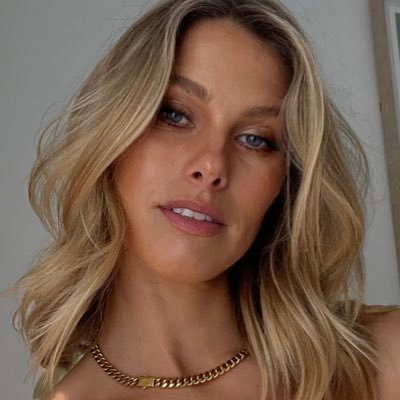 NatRoseandBear's profile picture