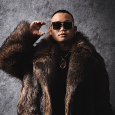 DJ CHARI's profile picture