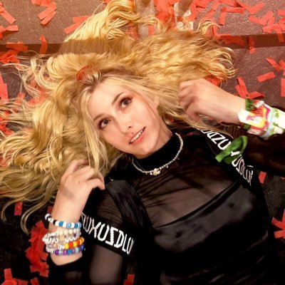 MeteoricVibes's profile picture