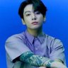 🔴 JK 🌟 started their LIVE :'s profile picture