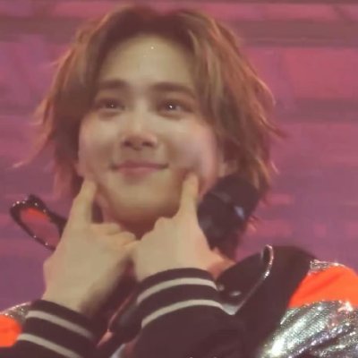 수확행 🏝👑's profile picture
