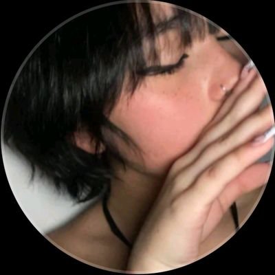 b0nytt4040's profile picture