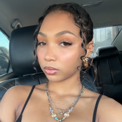 vadavaebae's profile picture
