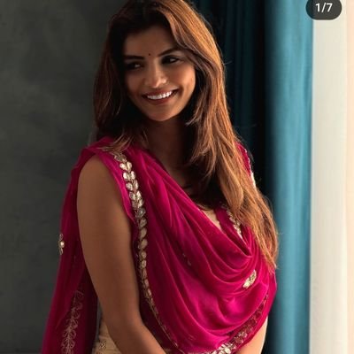 bombaygirls's profile picture
