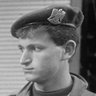 guy wit beret 的头像