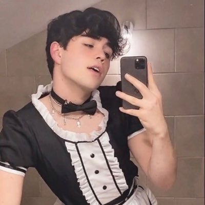 سلوم🤤👌's profile picture