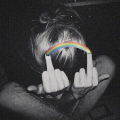 Esther 💫's profile picture