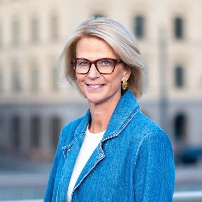 Elisabeth Svantesson's profile picture