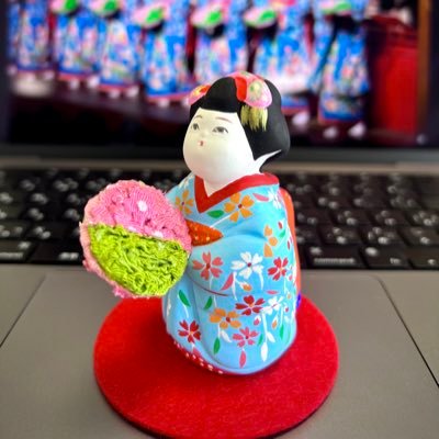 遊色効果's profile picture