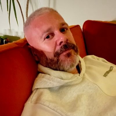 Luke 🏳️‍🌈's profile picture