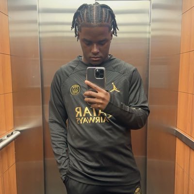 AjV1_'s profile picture