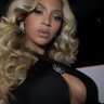 queenB 的头像
