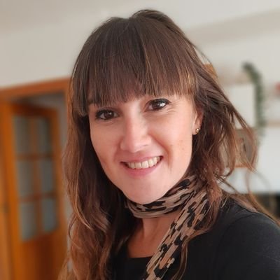 ana_mourelo's profile picture