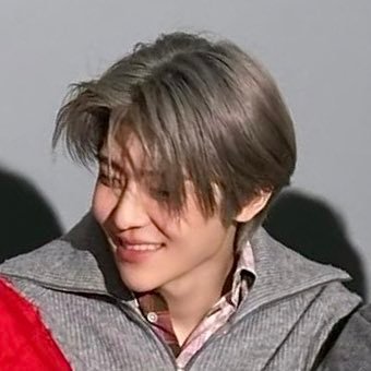 loveonsio's profile picture