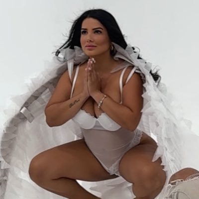 adeladiperi's profile picture