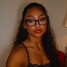 Nicole 🤍 的头像
