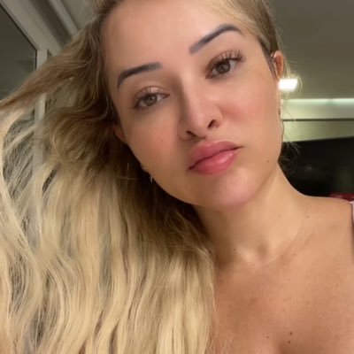 Marina Q -'s profile picture