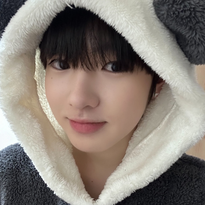 ꜱᴢ's profile picture