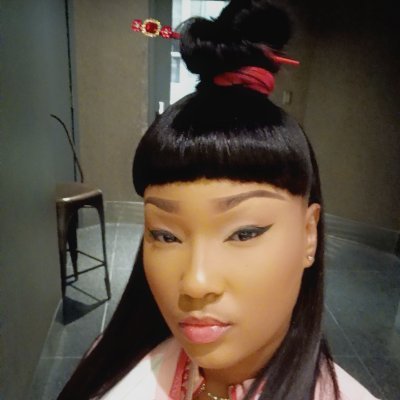 LJ_Onika's profile picture